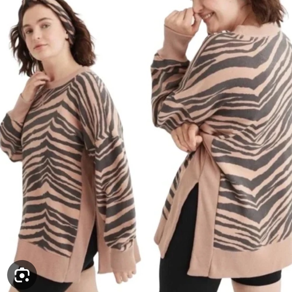 Aerie pullover crewneck with side slits, brown black zebra print